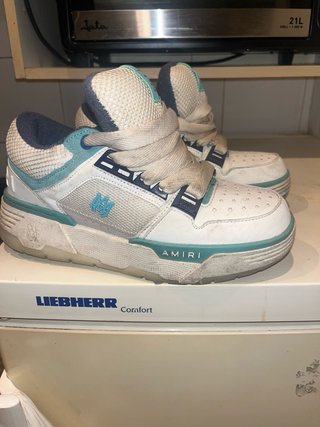 70€ por 8 pares de zapatillas talla 41
