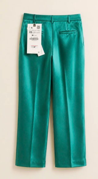 Traje Zara Blazer y Pantalón Satinado Plumas