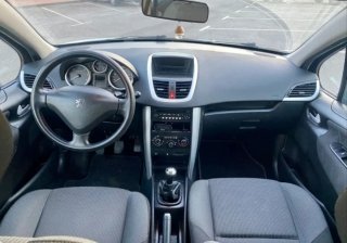 Peugeot 207 2013
