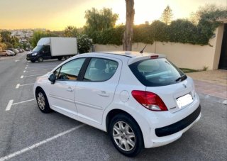 Peugeot 207 2013