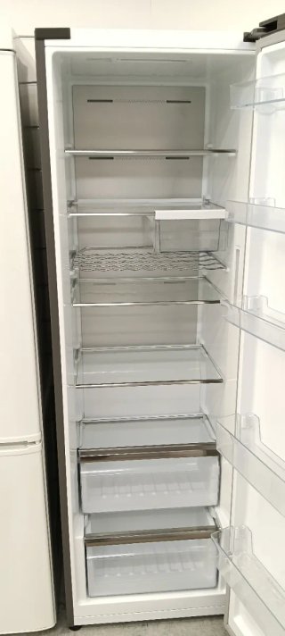 NEVERA DE UNA PUERTA HISENSE NO FROST ENERGÍA A+