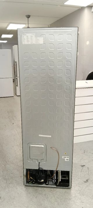 NEVERA DE UNA PUERTA HISENSE NO FROST ENERGÍA A+