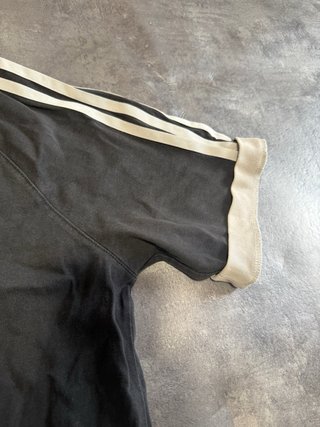 Camiseta Adidas Logo Diferente Talla M