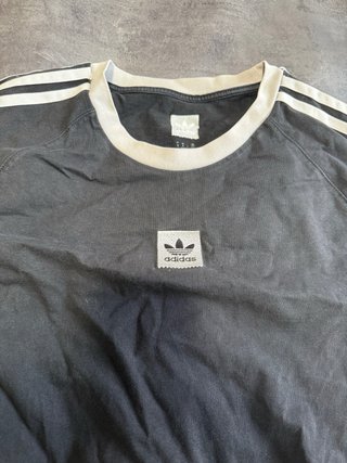 Camiseta Adidas Logo Diferente Talla M
