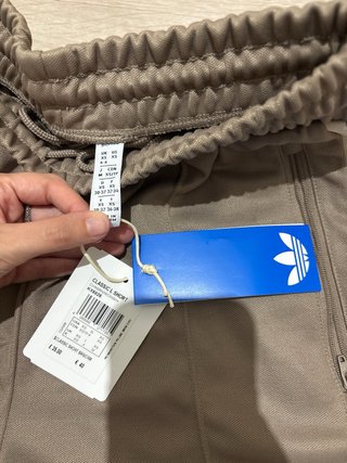 Conjunto deportivo Adidas mujer corto