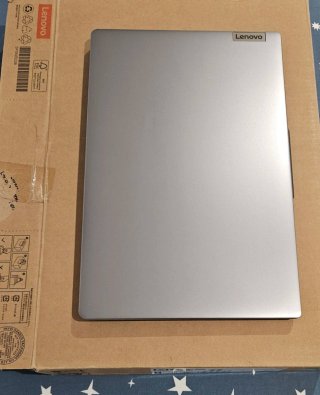 Lenovo IdeaPad Slim 3 - 1 TB