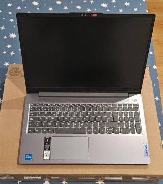 Lenovo IdeaPad Slim 3 - 1 TB