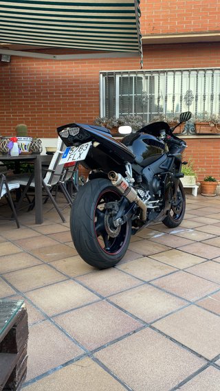 Yamaha R6 2005 Negra