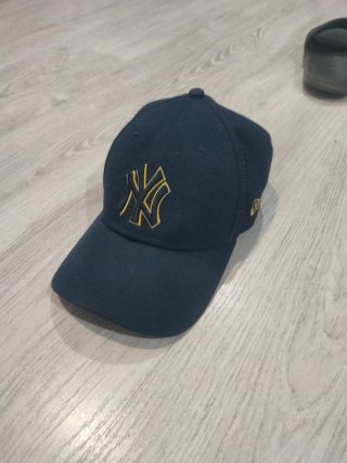 Gorra New Era NY Azul y Dorado