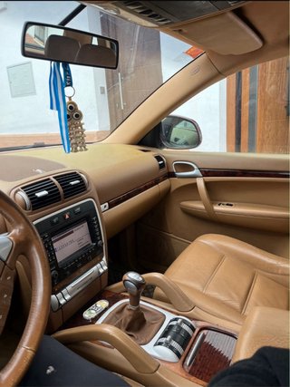 Porsche Cayenne 2005