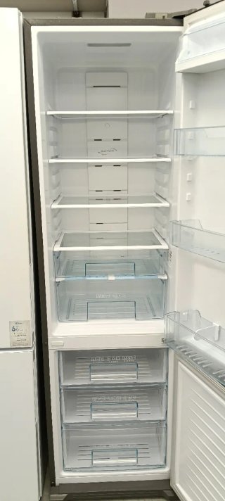 NEVERA COMBI DAEWOO NO FROST ENERGÍA A+
