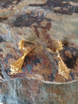 Pendientes dorados  filigrana