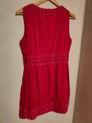 Vestido frambuesa con encaje talla M