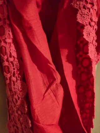 Vestido frambuesa con encaje talla M