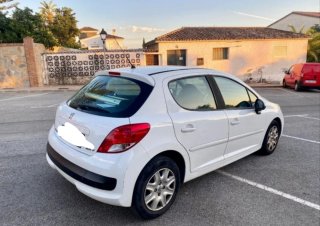 Peugeot 207 2013