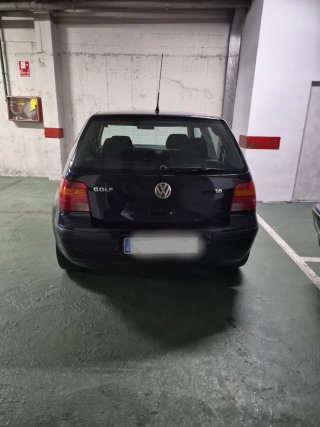 Volkswagen Golf 2003