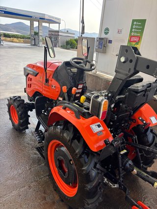 Mini Tractor Avenger Naranja