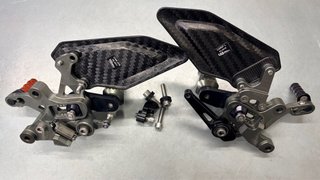 Pedane BMW HP Race CNC per S 1000 XR