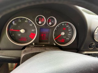 Audi tt 180cv 144.000 km