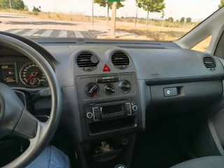 Volkswagen Caddy 2013