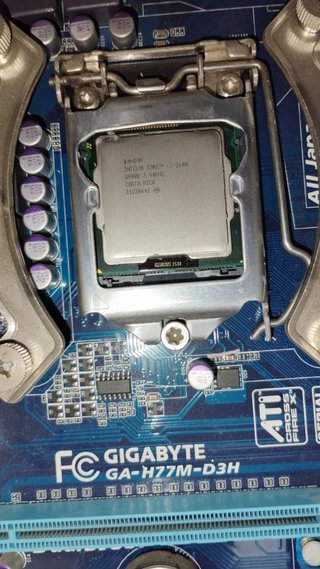 Placa Gigabyte H77M-DH3 16GB DDR3, i7 2600 16gb dd