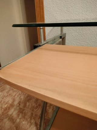 SE REGALA Mesa escritorio cristal y madera