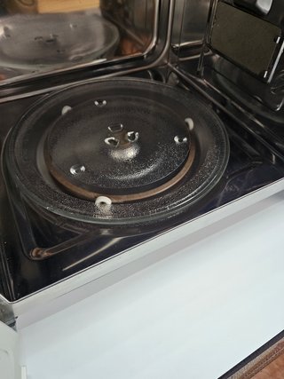 Cecotec GrandHeat 2350 Built- Microondas encastrab