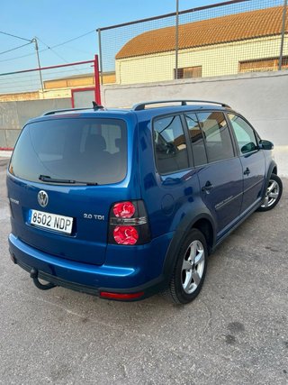 🚗 VOLKSWAGEN CROSS TOURAN 2.0 TDI 170 CV – 7 PLAZA