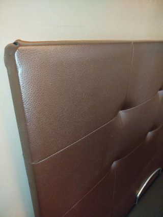 Cabecero polipiel marrón y gris