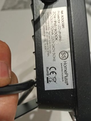 Proyector LED HomePluss 20W IP65