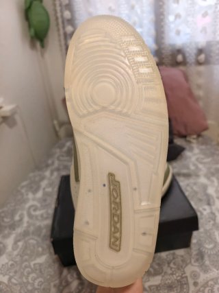 Zapatillas Jordan Talla 44 Blanco y Verde Oliva