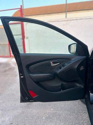 🚙 HYUNDAI IX35 2.0 CRDi 136 CV – IMPECABLE – MUY C