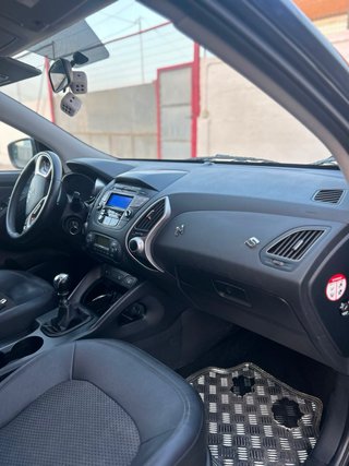 🚙 HYUNDAI IX35 2.0 CRDi 136 CV – IMPECABLE – MUY C