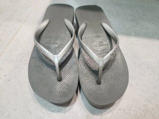 Havaianas plateadas plataformas