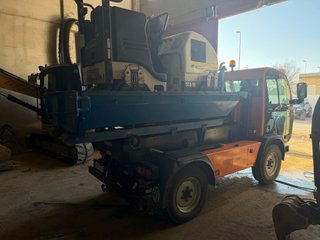 Camión Multilift 5500kg 4x4 Carnet B vendo o cambi