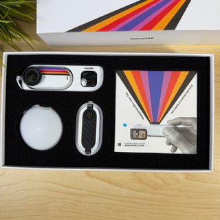 Insta360 GO 3S Retro Bundle Blanca 128GB