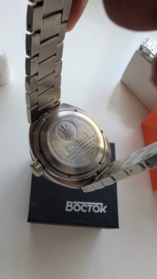Vostok Amphibia Neptune GMT Giallo 96074A