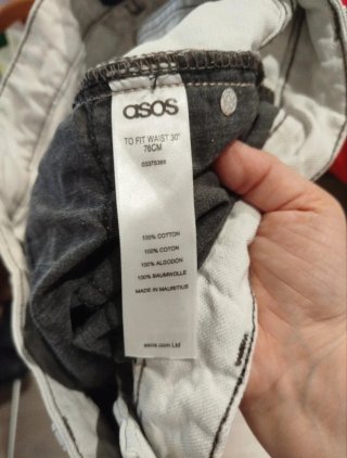 Pantalón Corto Beige