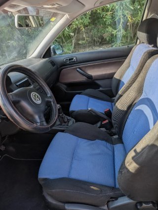 Volkswagen Golf 2000