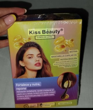 Kiss Beauty Mascarilla Capilar Proteína Brasileña