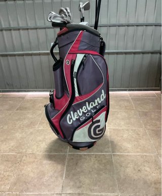 Set de Palos de Golf TAYLORMADE y CALLAWAY
