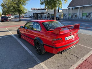 BMW e36 coupe