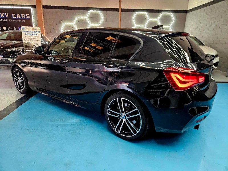 BMW Serie 1 2019, foto 10