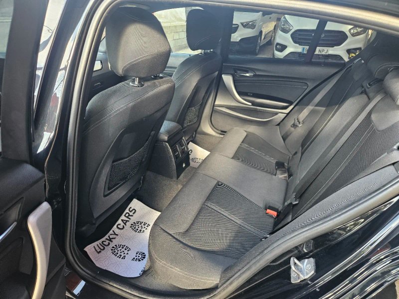 BMW Serie 1 2019, foto 19