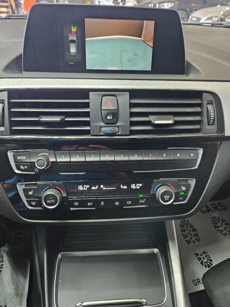 BMW Serie 1 2019, foto 25