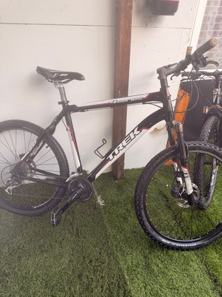 Bicicleta Trek 4 Series