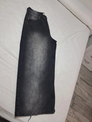 Pantalón vaquero Bershka gris hombre