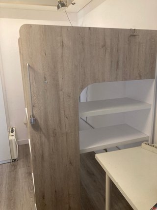 Litera madera y metal blanca y marrón