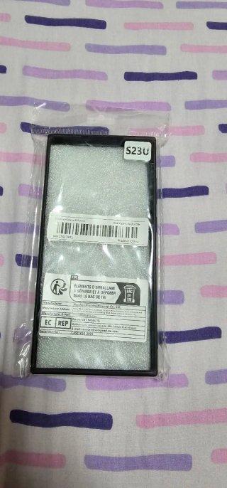 Funda Samsung S23 Ultra Magnética Roja