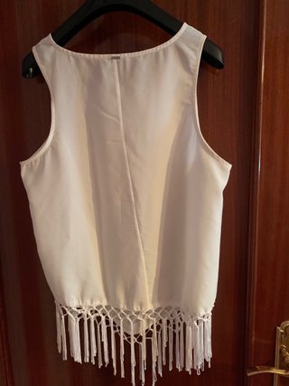 Camiseta IKKS Woman bordada con flecos